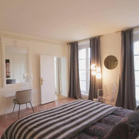 Апартаменты Charme Et Modernite Au Coeur Du Quartier St Louis Версаль Экстерьер фото